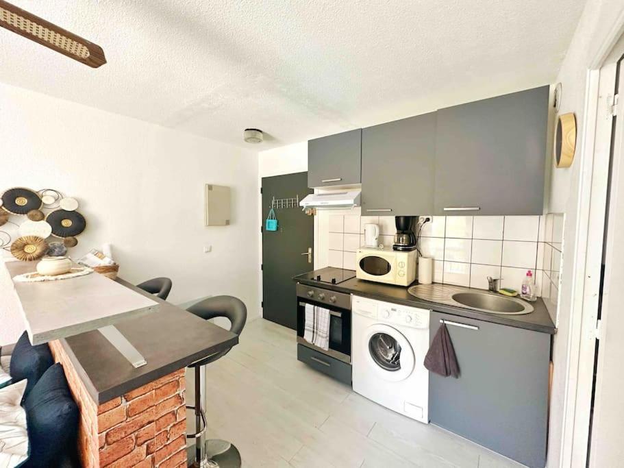 Appartement T2 Front De Mer Secteur Lydia- Clim